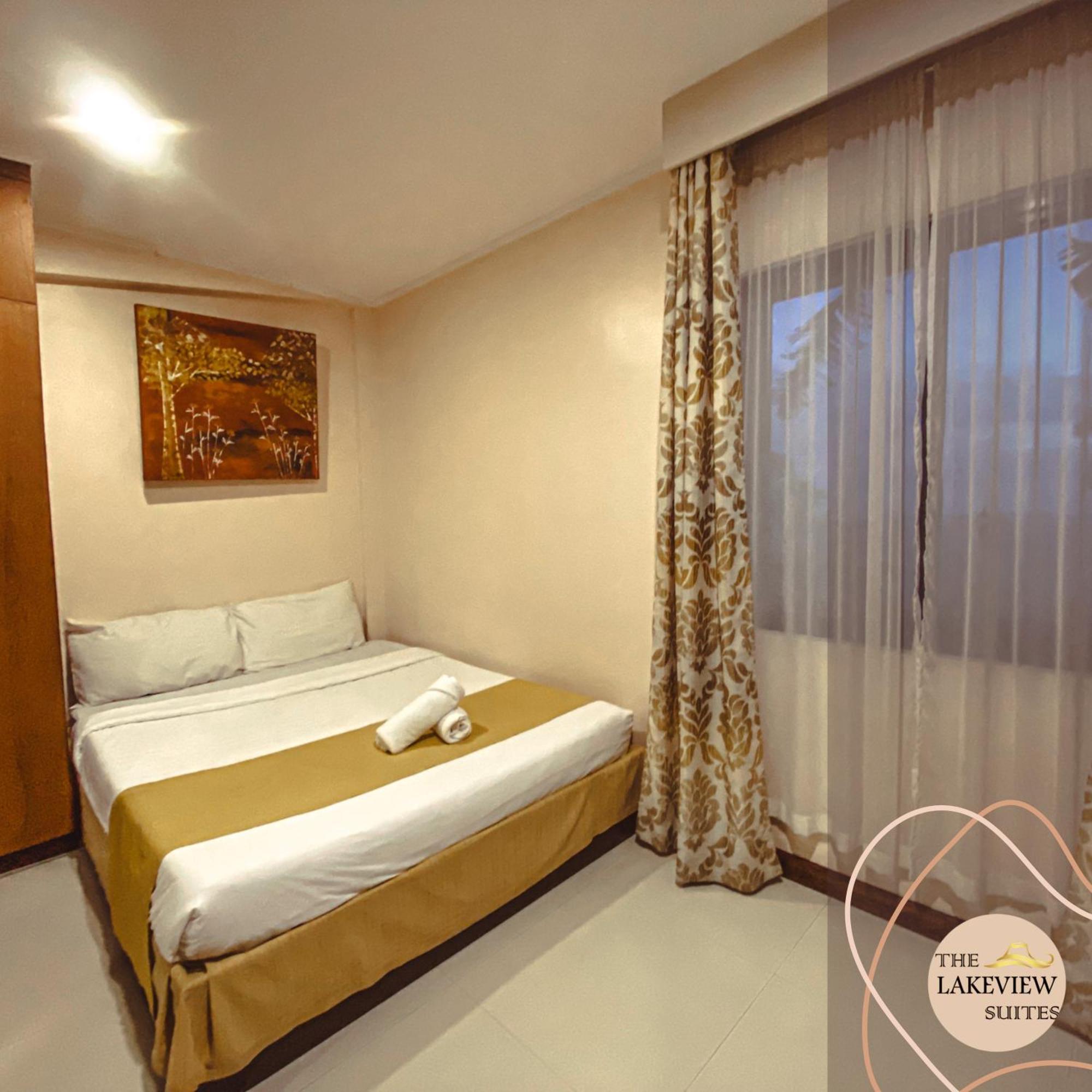 The Lakeview Suites Tagaytay City Exterior photo