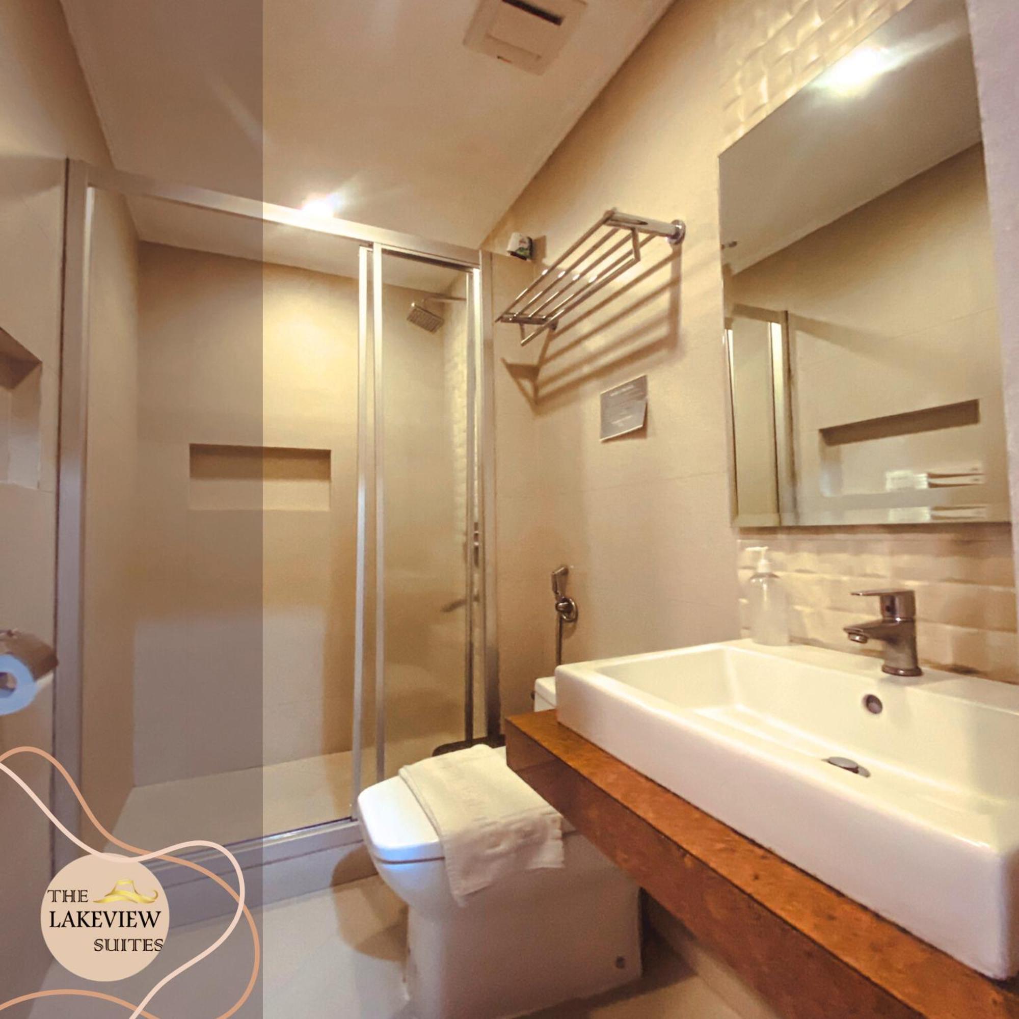 The Lakeview Suites Tagaytay City Exterior photo