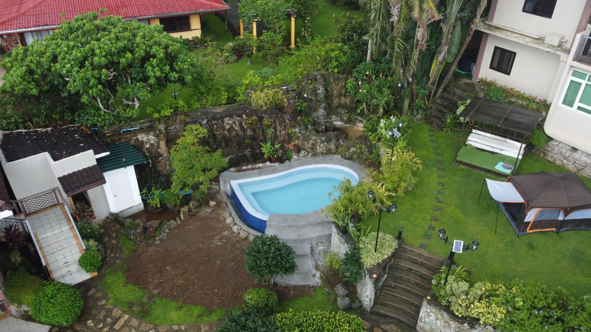 The Lakeview Suites Tagaytay City Exterior photo